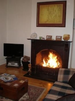 Brown's House Bed And Breakfast - Sydney 4u 2