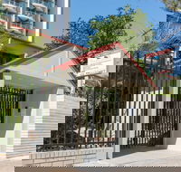 Trickett Gardens Holiday Inn - Accommodation Sydney