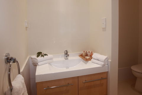H Boutique Hotel - Accommodation Sydney 4