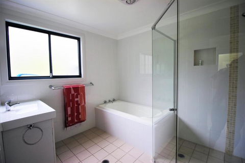 THE PALM FARM PET FRIENDLY WEEKLY ONLY - Accommodation Sydney 5