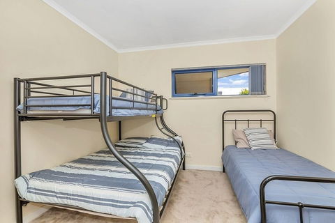 Sail Away - Sydney 4u 1