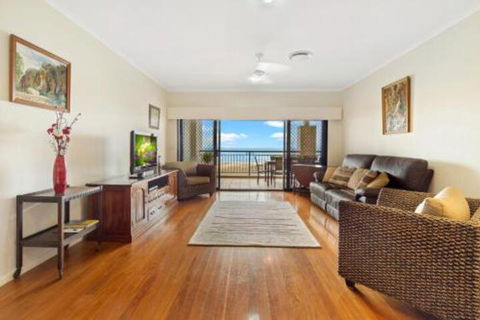 Luxury Beach Unit Dolphin Heads - Accommodation Sydney 5