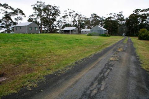 Brodribb River Rainforest Cabins Cabin 2 - Sydney 4u 2