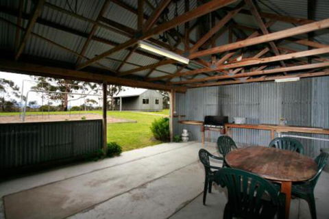 Brodribb River Rainforest Cabins Cabin 2 - Sydney 4u 5
