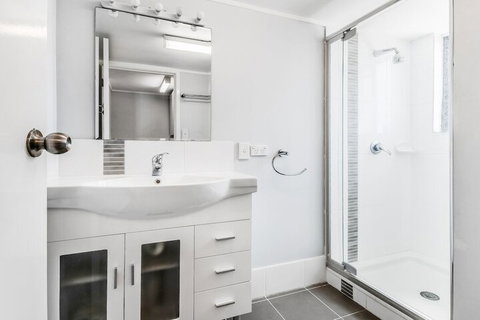 Tawarri - Accommodation Sydney 2