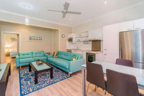 Yamba Daze Sunset Pet Friendly - Accommodation Sydney 0