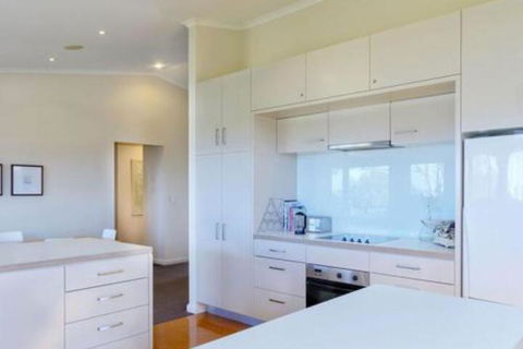 Little Karma - Accommodation Sydney 3