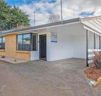Elkie Villa 2 Bedroom Unit Burnie - Accommodation Sydney