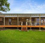 98 Ocean Parade Rustic Log Cabin - Accommodation Sydney