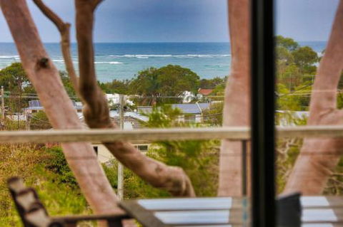 COASTAL BEAUTY On BRUCE - Sydney 4u 5