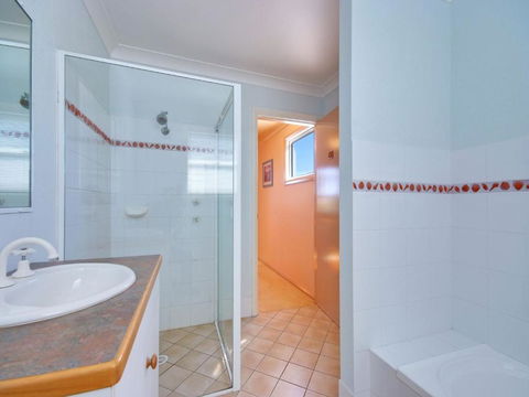 Salt Water At Fingal Bay - Sydney 4u 5