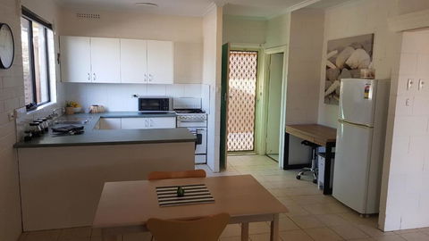 Stay Awhile In Port Pirie Min Stay 4 Nights - Sydney 4u 6
