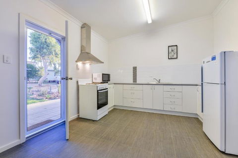 Getaway Villas Unit 38 4 1 Bedroom Self Contained Accommodation - Sydney 4u 4