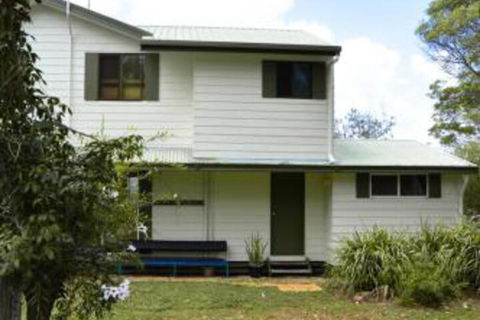 Hillhouse - Accommodation Sydney 2