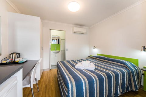 Jolly Swagman Acccommodation Park - Accommodation Sydney 3