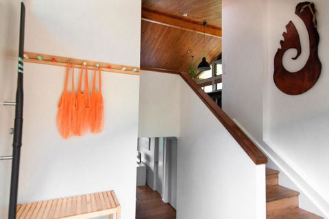 Beach Buoys - Accommodation Sydney 5