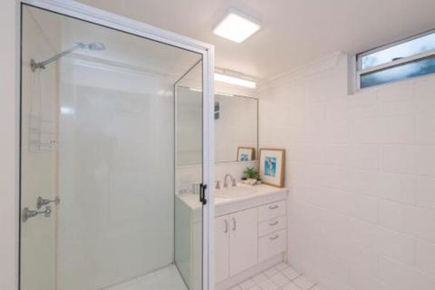 12 Merinda Crescent - Accommodation Sydney 6