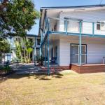 Jamaica Holiday Units - Sydney 4u 0
