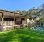 7 Ibis Court Spacious family home with large outdoor area swimming pool  ample parking - Accommodation Sydney
