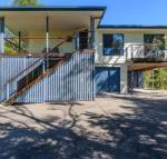 12 Ibis Court Highset beach house with natural bushland gardens  covered decks - Accommodation Sydney