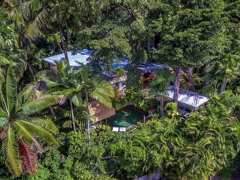 Unique Tropical Rainforest Getaway - Sydney 4u 0