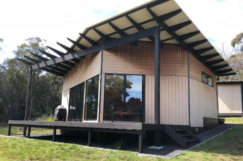 BAY Of FIRES ECO HUT Off Grid Experience At Binalong Bay - Accommodation Sydney 2
