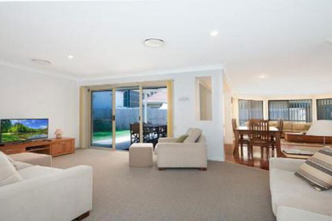 Seachange Foxtel Netflix WiFi - Accommodation Sydney 4