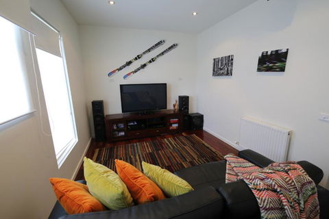 Silver Springs - Accommodation Sydney 2