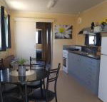 Rocks Retreat Cabin 3 Lobster - Accommodation Sydney