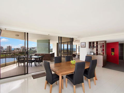 Seascape Apartments Unit 1201A Luxury Apartment With Views Of The Gold Coast & Hinterland - Accommodation Sydney 2