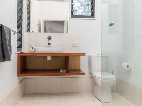 Dux Nutz - Accommodation Sydney 6