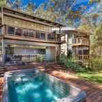 Dux Nutz - Accommodation Sydney 0