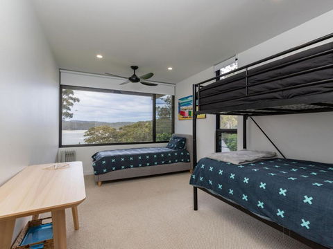 Seashells Lakeside Holiday Perfection - Accommodation Sydney 2