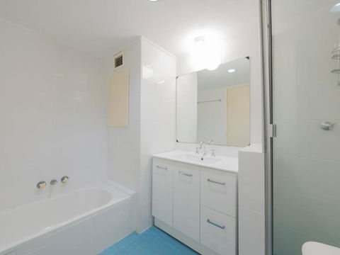 Seaspray U4 21 Warne Tce - Accommodation Sydney 3
