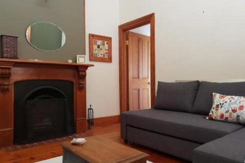 Salty Eyre Glenelg - Sydney Resort 6