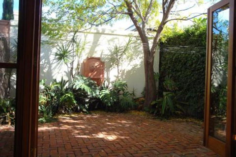 Salty Eyre Glenelg - Sydney Resort 2