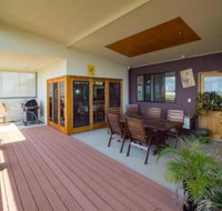 Blue Water Retreat Upstairs - Accommodation Sydney