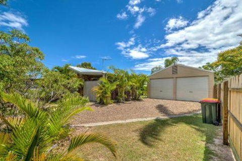 Affordable Holiday Home - Accommodation Sydney 5
