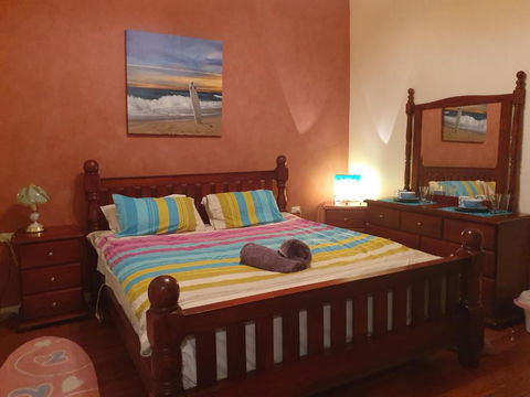 JUST 4 YOU! Amazing Sea Views WIFI Fullly Air Conditioned King Bed - Sydney 4u 5