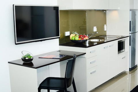 Apartments At 79 Goondoon - Accommodation Sydney 4