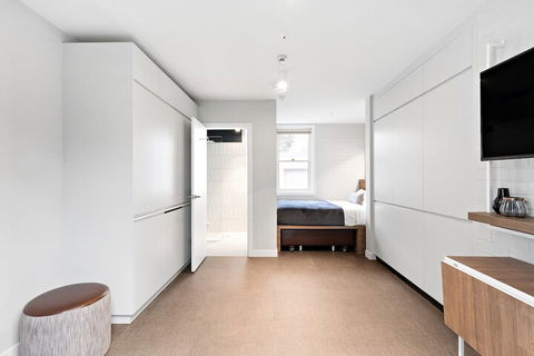 UKO Paddington - Sydney 4u 6