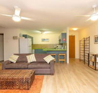 Apartment with Inground Pool - Accommodation Sydney