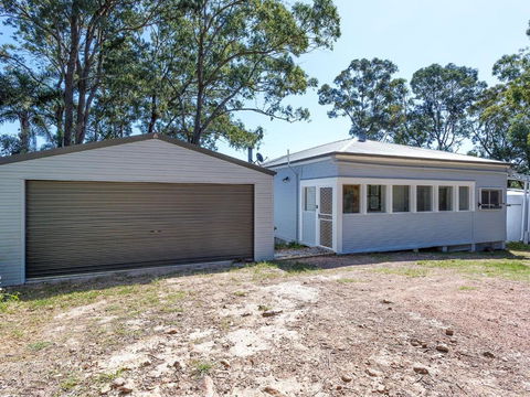 Perfect Seclusion Top Level Only - Accommodation Sydney 5