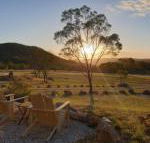 R  R on the Ravine - Accommodation Sydney