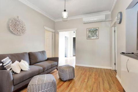 North Central Holiday Home - Accommodation Sydney 6