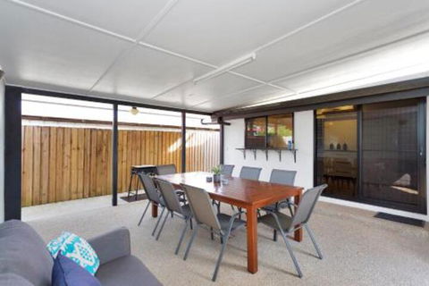 North Central Holiday Home - Accommodation Sydney 2