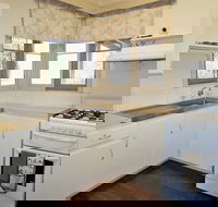 10 Tautog Street - Accommodation Sydney