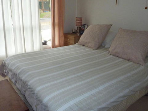 Green Point Lakehouse - Accommodation Sydney 4