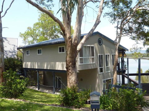 Green Point Lakehouse - Accommodation Sydney 3