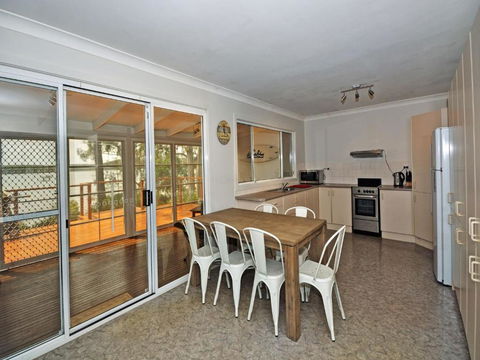 Patch Of Paradise East54 - Accommodation Sydney 2